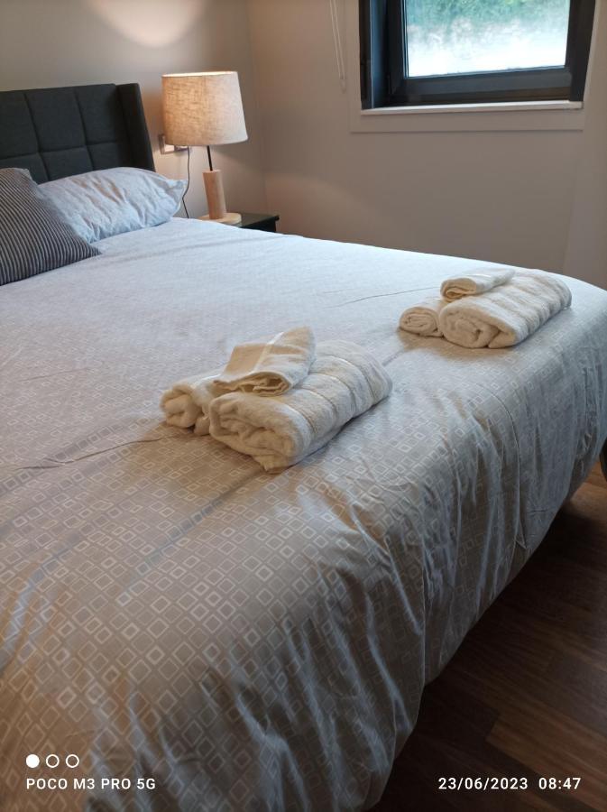 Apartamento Piscina 2G By Urraca Suites ビベイロ エクステリア 写真